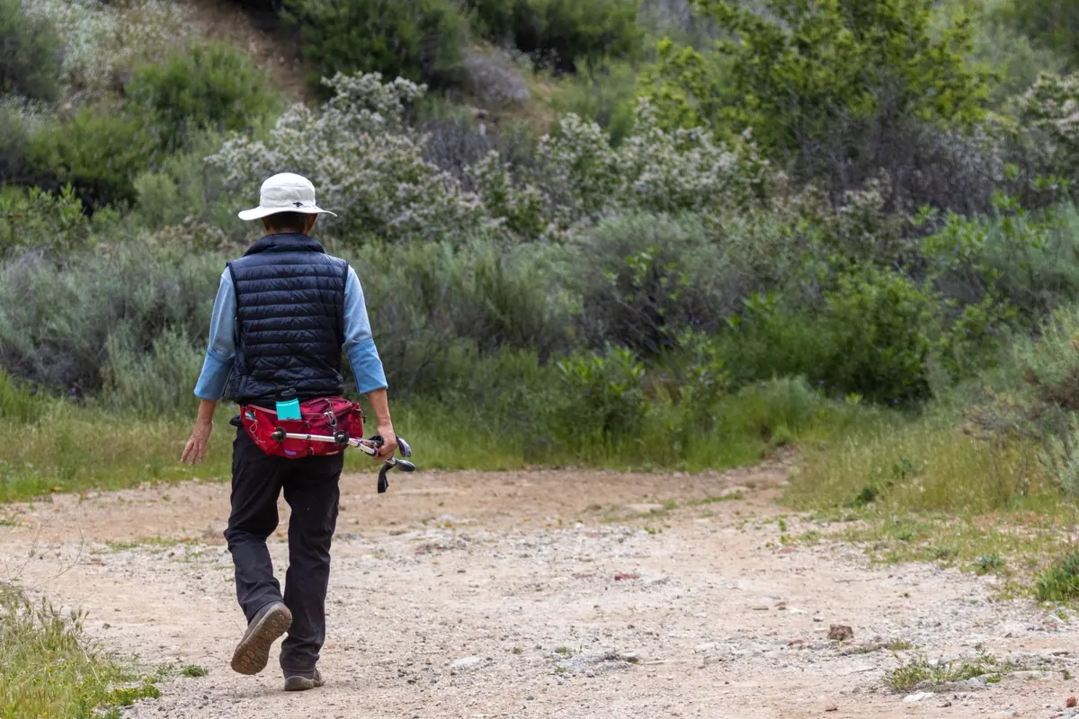 Checklist for Choosing a Safe Day-Hike Route as a Solo Beginner